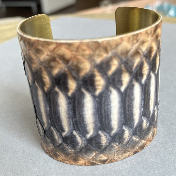 Rustic Cuff  Brass and Snake Skin Super Wide 2.5" Absolutely Stunning! - Picture 4 of 6